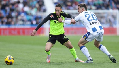 安东尼又狂飙！边路超车造绝杀，助队“让2追3”大逆转 西甲5连胜