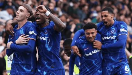 英超最新积分战报：利物浦被踢爆，曼联耻辱落败，纽卡极限绝平