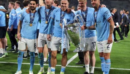 终于要重建了！曝曼城今夏将卖出12人套现3亿，丁丁、B席在列