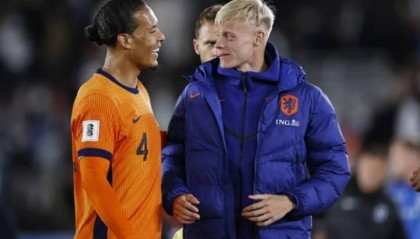 标价5000万！荷媒：海鸥中卫范赫克拒绝续约！他想转会至顶级球队