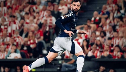 狂欢夜！切尔西4-1大胜，曼联3-0攻克魔鬼主场，热刺有望会师红魔