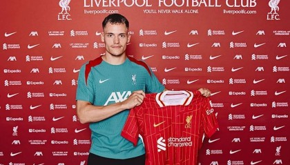 利物浦公布6名新援临时号码，正式号码待定，20号球衣永久封存