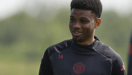 曼联青训小将成欧洲豪门争抢对象，未来之星如何选择？