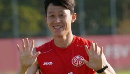 拒绝诱人高薪，33岁韩国球星李在成助德甲球队冲击欧冠