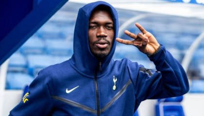 穆里尼奥的点名，28岁中场全能！意甲豪门受阻，费内巴切近在咫尺