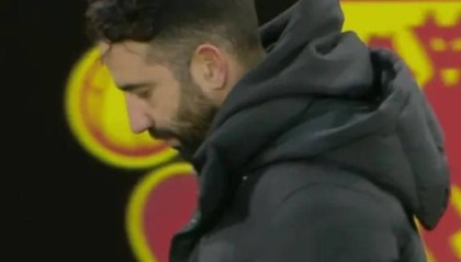 欧冠豪门换帅后5场不胜，0-3惨败，晋级希望渺茫，皆因曼联？