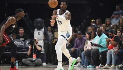 贝恩22+10+8韦尔19+11 热火不敌灰熊遭7连败