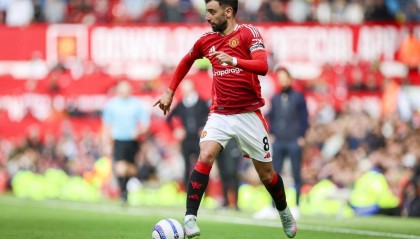 曼联晴天霹雳！B费真要走？阿莫林亲曝夏窗计划，没钱太难了！