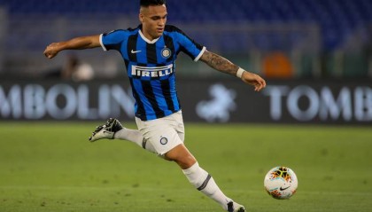 意甲豪门世纪大战：尤文图斯（5）火并国际米兰（2），凌晨激情上演